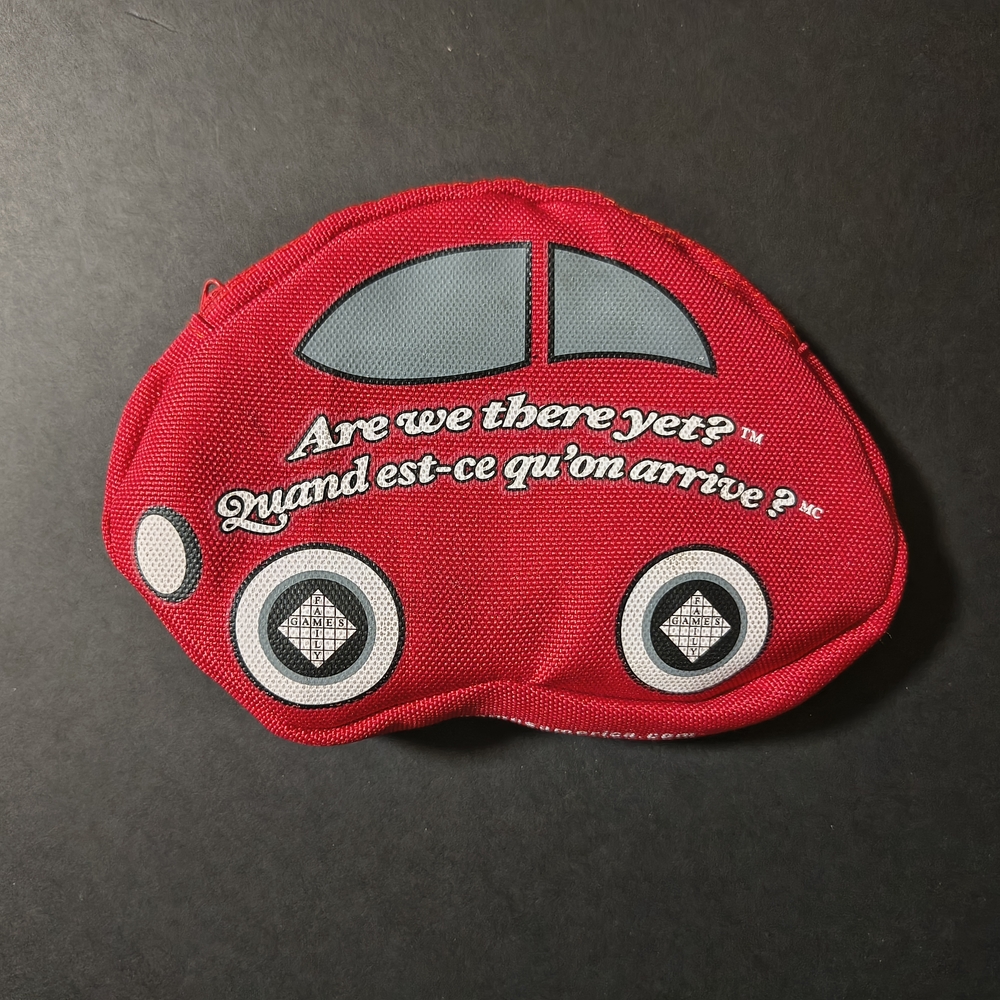 Are We There Yet? Travel Card Game Red Car-Shaped Pouch + 108 Cards En Fr Sp